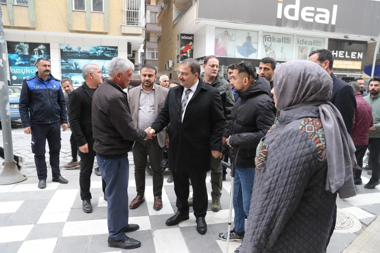 Başkan Canpolat, Mahalle Muhtarları ve Esnafla Buluştu