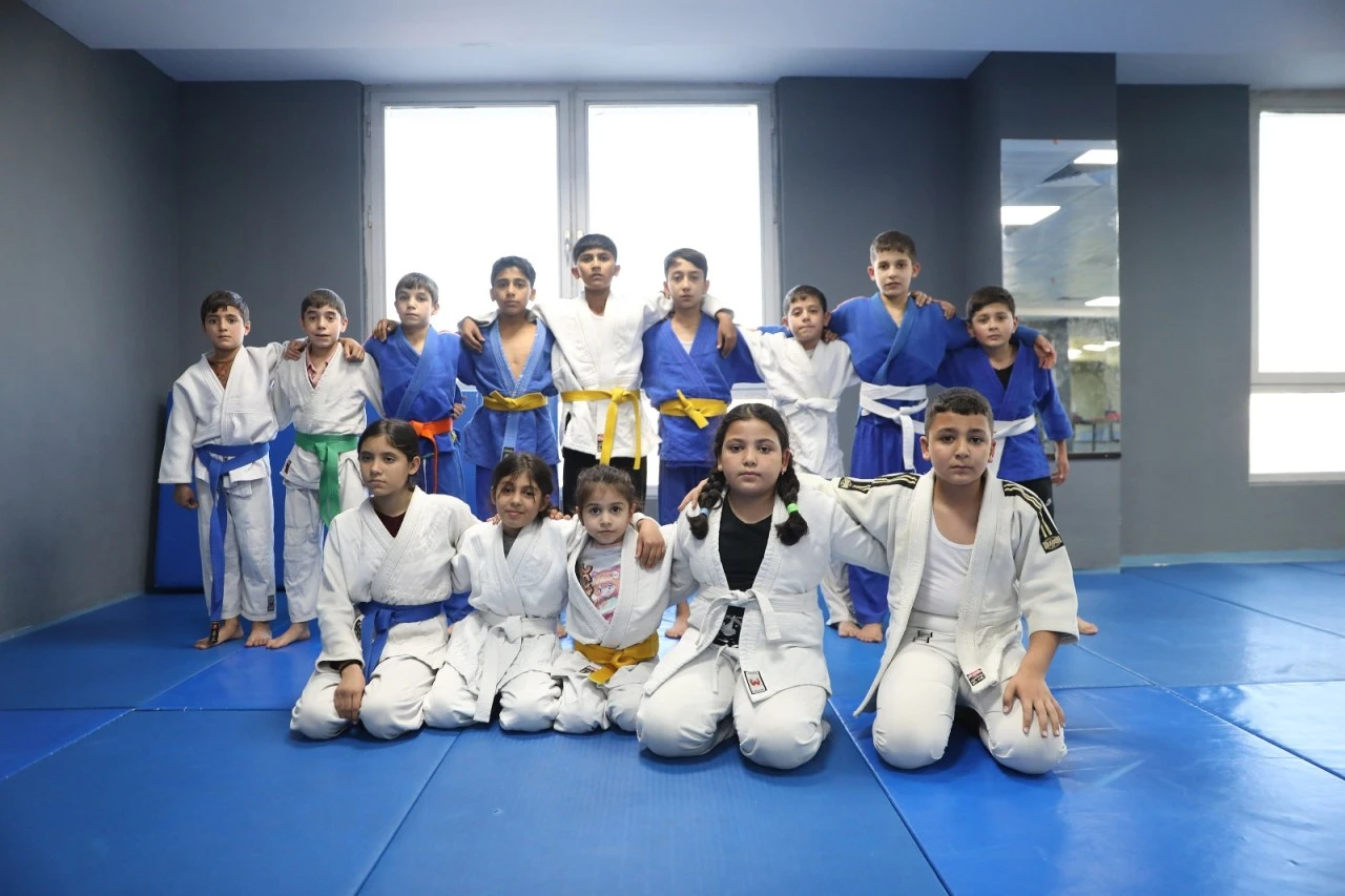 Haliliye Belediyesi’nden Gençlere Judo Eğitimi: Kış Spor Okulları Devam Ediyor