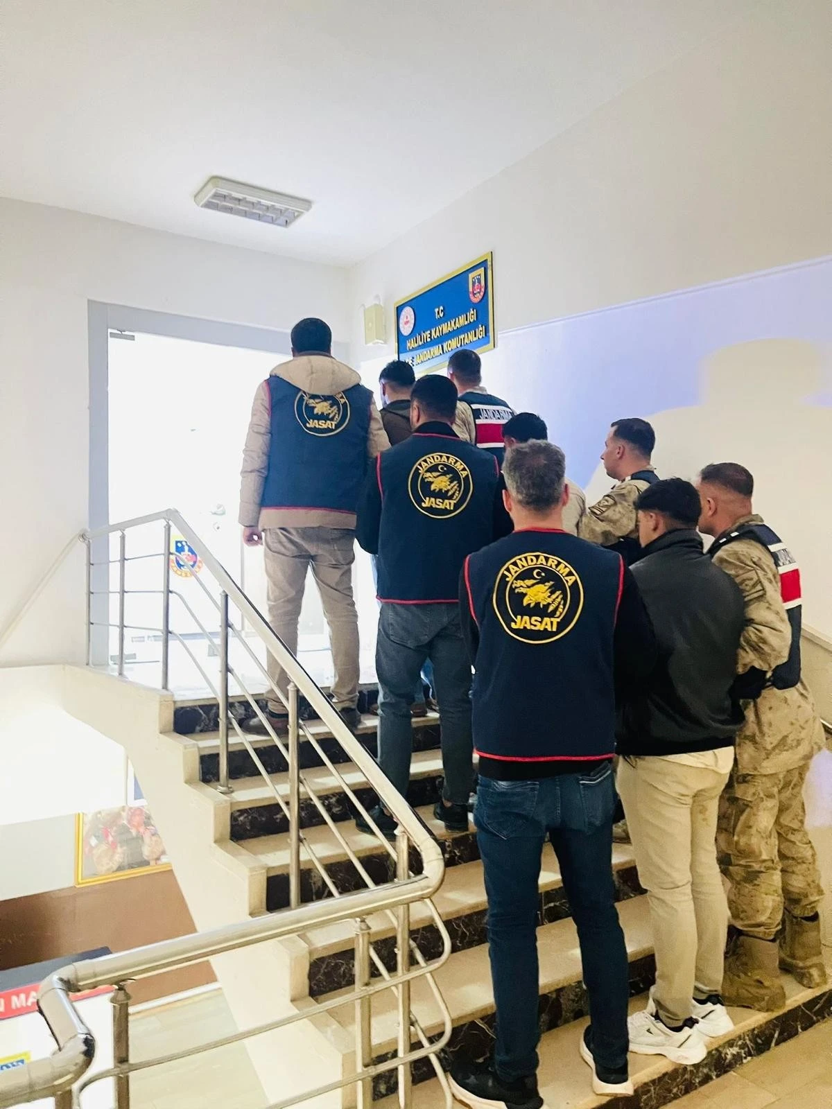 Haliliye&rsquo;de 300 bin TL&rsquo;lik hırsızlık olayı aydınlatıldı: 2 kişi tutuklandı