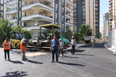 Akpıyar Mahallesi&rsquo;nde Sıcak Asfalt &Ccedil;alışması Başladı