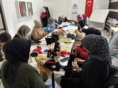 Ayşe Ana Hanımlar Otağı, Eyy&uuml;biyeli Kadınların Hayatına Dokunuyor