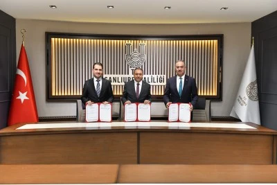 Balıklıgöl’de Yenilenebilir Enerjiyle Aydınlatma Dönemi Başlıyor