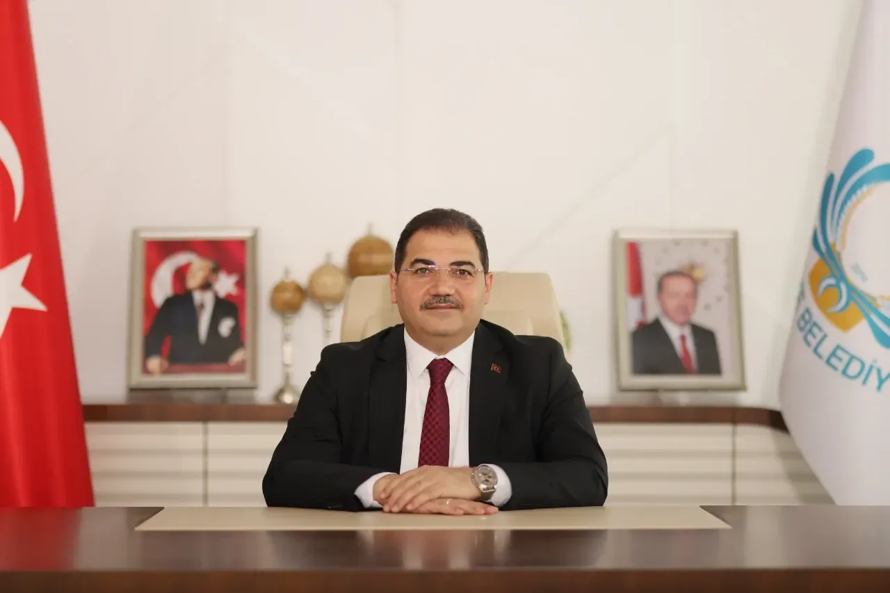 Başkan Canpolat’tan 19 Mayıs Mesajı: Gençlerimizin Yanındayız