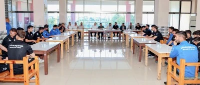 Başkan İnan&rsquo;dan Viranşehir Belediyespor&rsquo;a Moral Ziyareti
