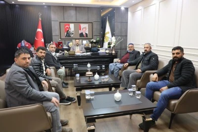 Başkan İnan, Vatandaşlarla Makamında G&ouml;r&uuml;şmelerini S&uuml;rd&uuml;r&uuml;yor