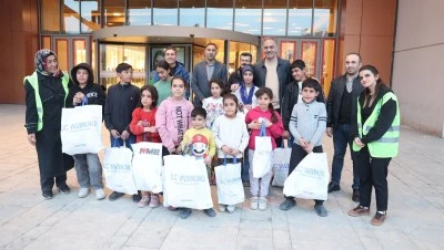 Başkan Kuş&rsquo;tan Yetim &Ccedil;ocuklara Bayram S&uuml;rprizi