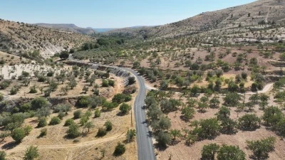 Büyükşehir Belediyesi Halfeti’de 11 Kilometrelik Grup Yolunu Yeniledi