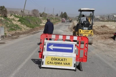 B&uuml;y&uuml;kşehir&rsquo;den A&ccedil;ıksu Caddesi&rsquo;nde Hızlı Yol Onarımı