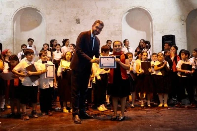B&uuml;y&uuml;kşehir Konservatuvarı Mezunlarını Verdi