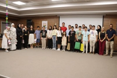 Esentepe Gençlik Merkezi 2025 Yaz Kursları Kapanış Programıyla Sona Erdi