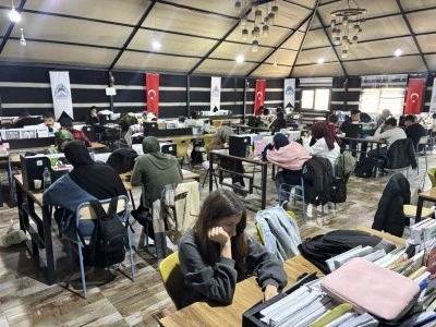 Eyy&uuml;biye Belediyesi&rsquo;nden Gen&ccedil;lere &Uuml;cretsiz Eğitim Desteği