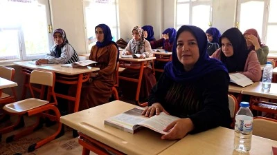 Eyyübiye Belediyesi'nden Kadınlara Destek: Şelale Kadın Destek Merkezi Yoğun İlgi Görüyor