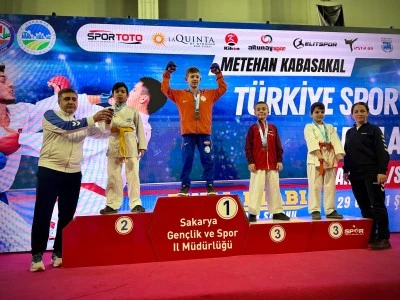 Eyy&uuml;biyeli sporcu T&uuml;rkiye ikincisi oldu