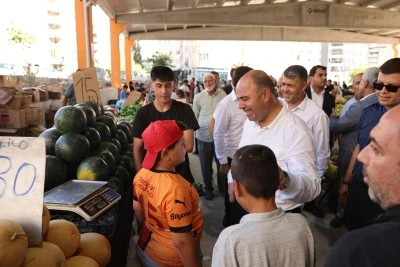 G&uuml;ll&uuml;bağ Kapalı Semt Pazarı Hizmete A&ccedil;ıldı