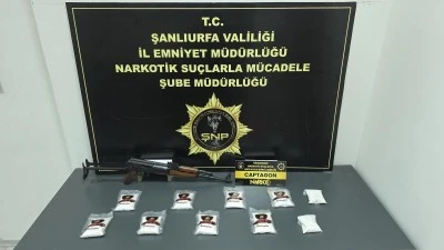  Narkotik Operasyonunda 9 Bin Captagon Hap ve AK-47 Ele Geçirildi