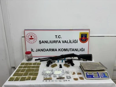 &nbsp;Jandarmadan Suru&ccedil;'ta Uyuşturucu Tacirlerine Darbe