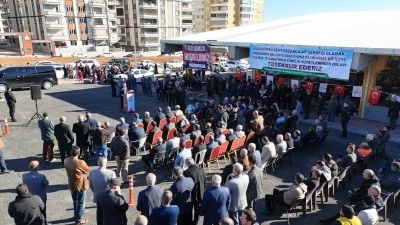 &nbsp;Karak&ouml;pr&uuml;&rsquo;de modern semt pazarı hizmete a&ccedil;ıldı