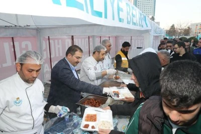 &nbsp;&nbsp;Canpolat: Sadece Ramazan&rsquo;da Değil, Her G&uuml;n Vatandaşımızın Yanındayız