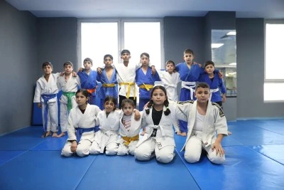 Haliliye Belediyesi’nden Gençlere Judo Eğitimi: Kış Spor Okulları Devam Ediyor