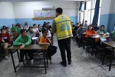 Haliliye Belediyesi&rsquo;nden &Ouml;ğrencilere Ergenlik ve Sağlıklı Beslenme Eğitimi
