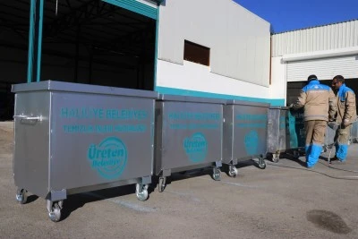 Haliliye Belediyesi&rsquo;nden Yeni &Uuml;retim Hamlesi: &Ccedil;&ouml;p Konteynerleri Artık Belediyenin Kendi Tesisinde &Uuml;retiliyor