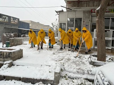 Haliliye&rsquo;de Kar ve Buzlanmaya Karşı Yoğun Mesai