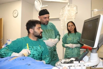 Harran Üniversitesi Hastanesi’nde Karaciğer Kanseri Kapalı Yöntemle Tedavi Edildi
