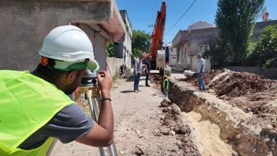 İ&ccedil;me Suyu ve Kanalizasyon Hatları Yenileniyor