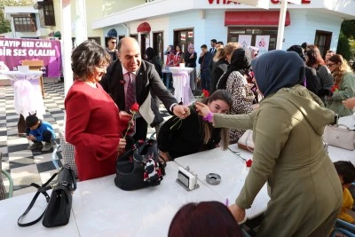 Kadınlar şiddete karşı tek ses oldu