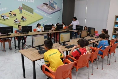 Karaköprü Belediyesi’nden Geleceğin Yazılımcılarına Eğitim Desteği