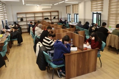 Karak&ouml;pr&uuml; Belediyesi&rsquo;nden YKS Adaylarına B&uuml;y&uuml;k Destek