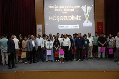 Karaköprü Belediyesi’nden YKS ve LGS’de Başarılı Olan Öğrencilere Ödül
