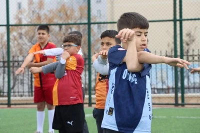 Karak&ouml;pr&uuml;&rsquo;de Spor Kurslarıyla Geleceğin Sporcuları Yetişiyor