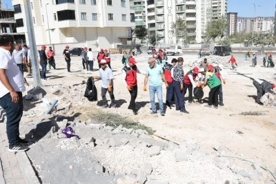 Karaköprü’de temizlik seferberliği başladı