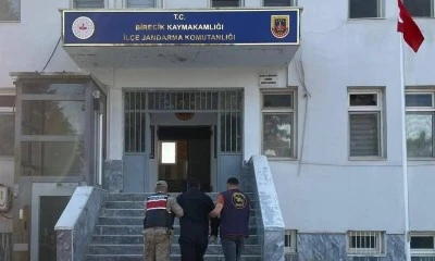 Kesinleşmiş Hapis Cezası Bulunan 2 Firari Yakalandı