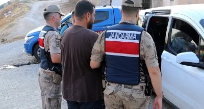 Kesinleşmiş hapis cezası bulunan 2 şahıs yakalandı