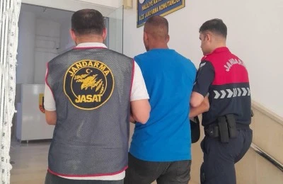Kesinleşmiş Hapis Cezası Bulunan 2 Şahıs Yakalandı