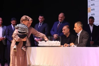 Şanlıurfa Büyükşehir’de 100 Şoför İçin Kura Çekildi