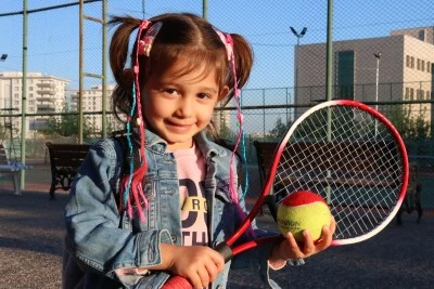 Şanlıurfa&rsquo;da 23 Nisan Tenis Turnuvası Başladı