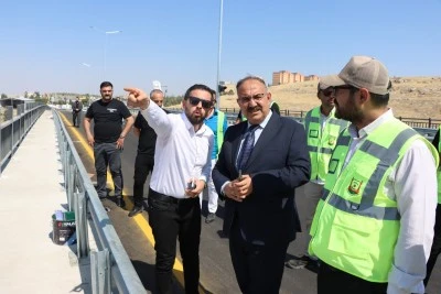 Şanlıurfa'da 3,5 Ayda Tamamlanan Katlı K&ouml;pr&uuml;l&uuml; Kavşak Hizmete A&ccedil;ıldı