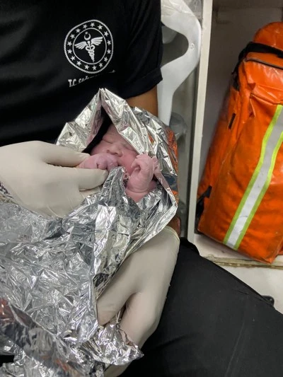 Şanlıurfa’da Ambulansta Sağlıklı Doğum: Anne ve Bebeğin Durumu İyi