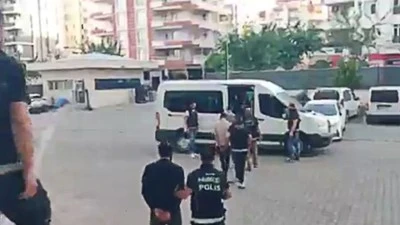 Şanlıurfa'da Zehir Tacirlerine Geçit Yok: Eş Zamanlı Narkotik Operasyonlarında 20 Tutuklama