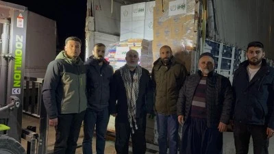 Şanlıurfa İHH&rsquo;dan Suriye&rsquo;ye 1 Tır İnsani Yardım G&ouml;nderildi