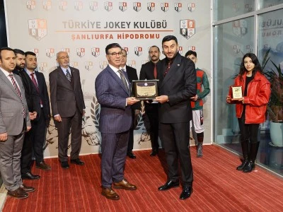 Siverek Belediye Başkanlığı Koşusu&rsquo;nu &ldquo;Payidar Kaya&rdquo; Kazandı