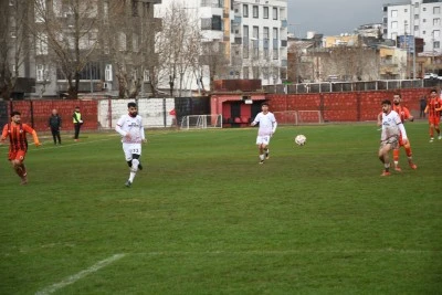 Siverek Belediyespor Sahasında 3 Puanı Tek Golle Aldı