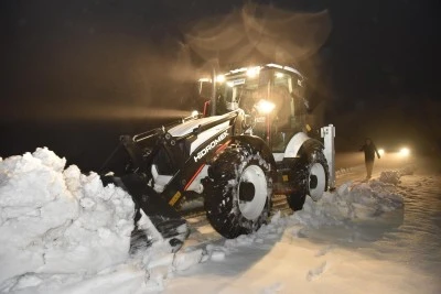 Siverek&rsquo;te 340 Kırsal Mahallede 690 Kilometre Yol Ulaşıma A&ccedil;ıldı