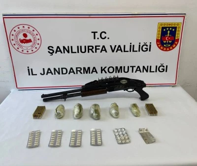 Suru&ccedil;&rsquo;ta Uyuşturucu Operasyonu: Esrar, Sentetik Hap ve Silah Ele Ge&ccedil;irildi