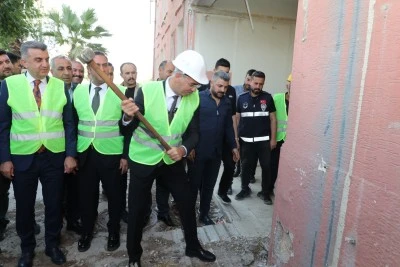 Tarihi Cezaevi Yıkıldı, Geleceğin Temeli Atılıyor