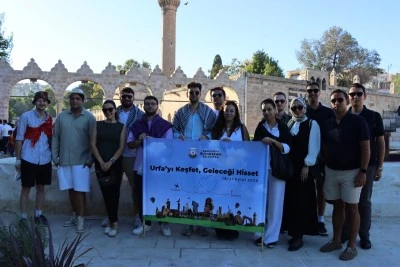 Üniversite Öğrencileri Şanlıurfa’yı Keşfetti