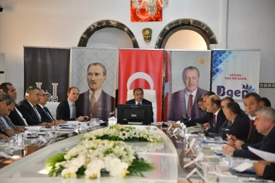 Vali Şıldak: Eğitimde Takım Ruhu ile Başarıya Ulaşacağız